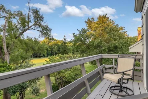 $489,950 | 9006 West 104th Terrace, Overland Park, KS 66212