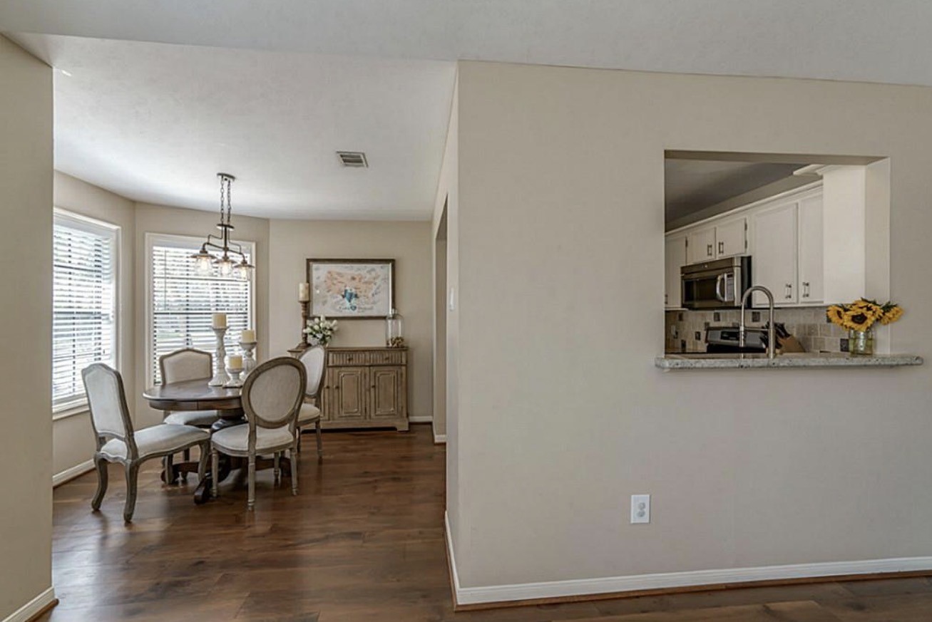28 Fallenstone Drive Spring, TX 77381 - Photo 5 of 23