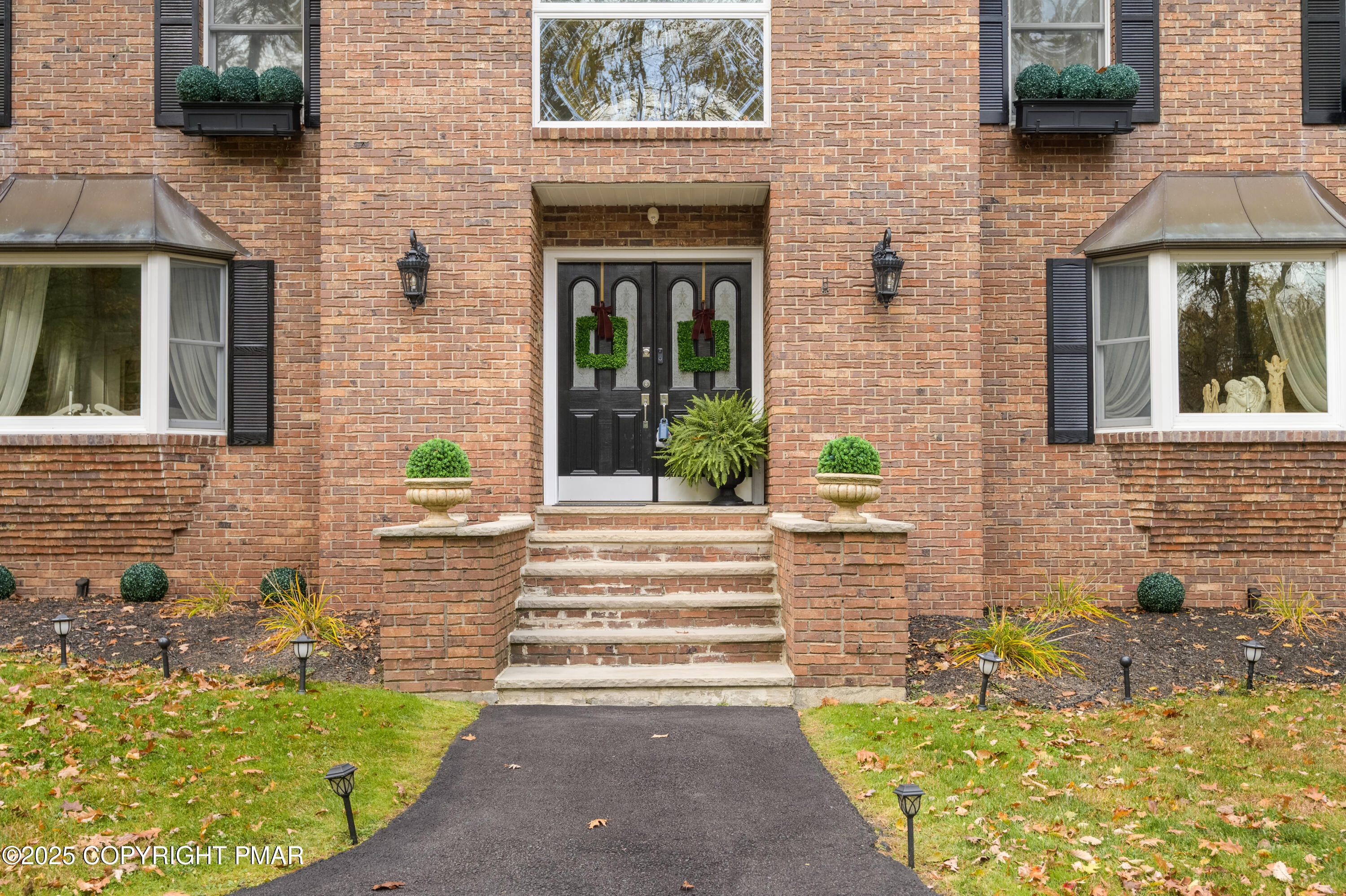 3038 Hemlock Road Stroudsburg, PA 18360 - Photo 3 of 64 Hemlock Photo 3