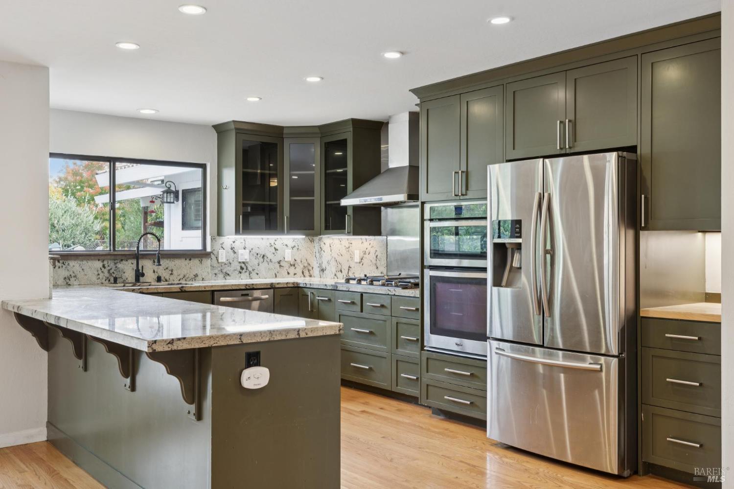 19060 Robinson Road Sonoma, CA 95476 - Photo 13 of 37 Gallery Image 13
