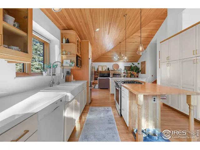 $2,250,000 | 2025 Hermosa Drive, Boulder, CO 80304