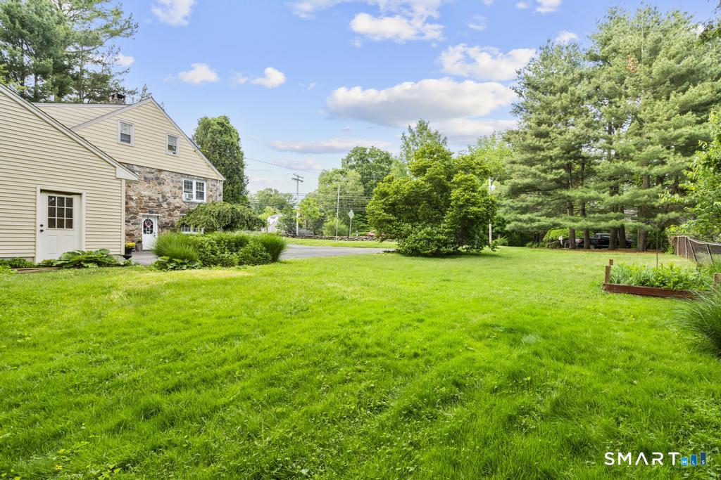 101 Sport Hill Road Easton, CT 06612 - Photo 37 of 38