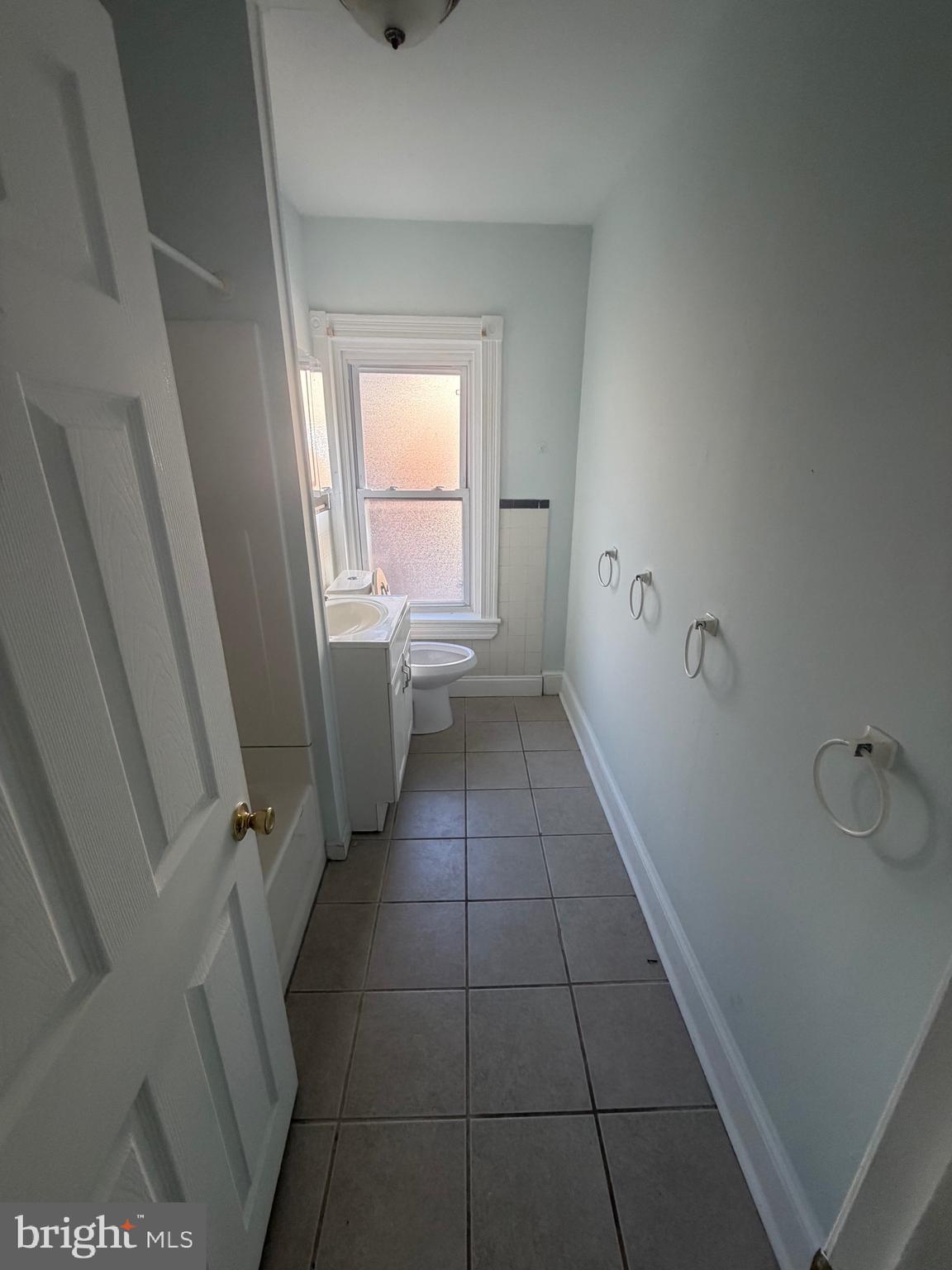 30 Prospect Avenue Newark, DE 19711 - Photo 18 of 23 a bathroom with a bathtub