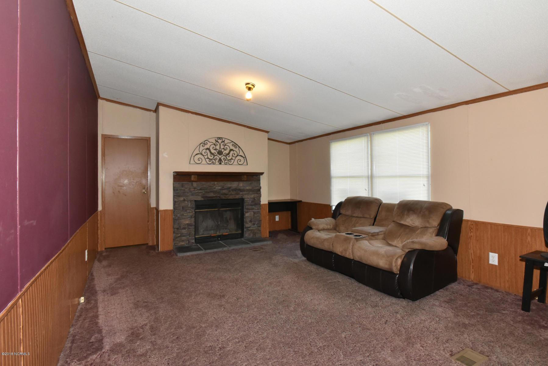 253 Francktown Road Richlands, NC 28574 - Photo 29 of 73 063 Den