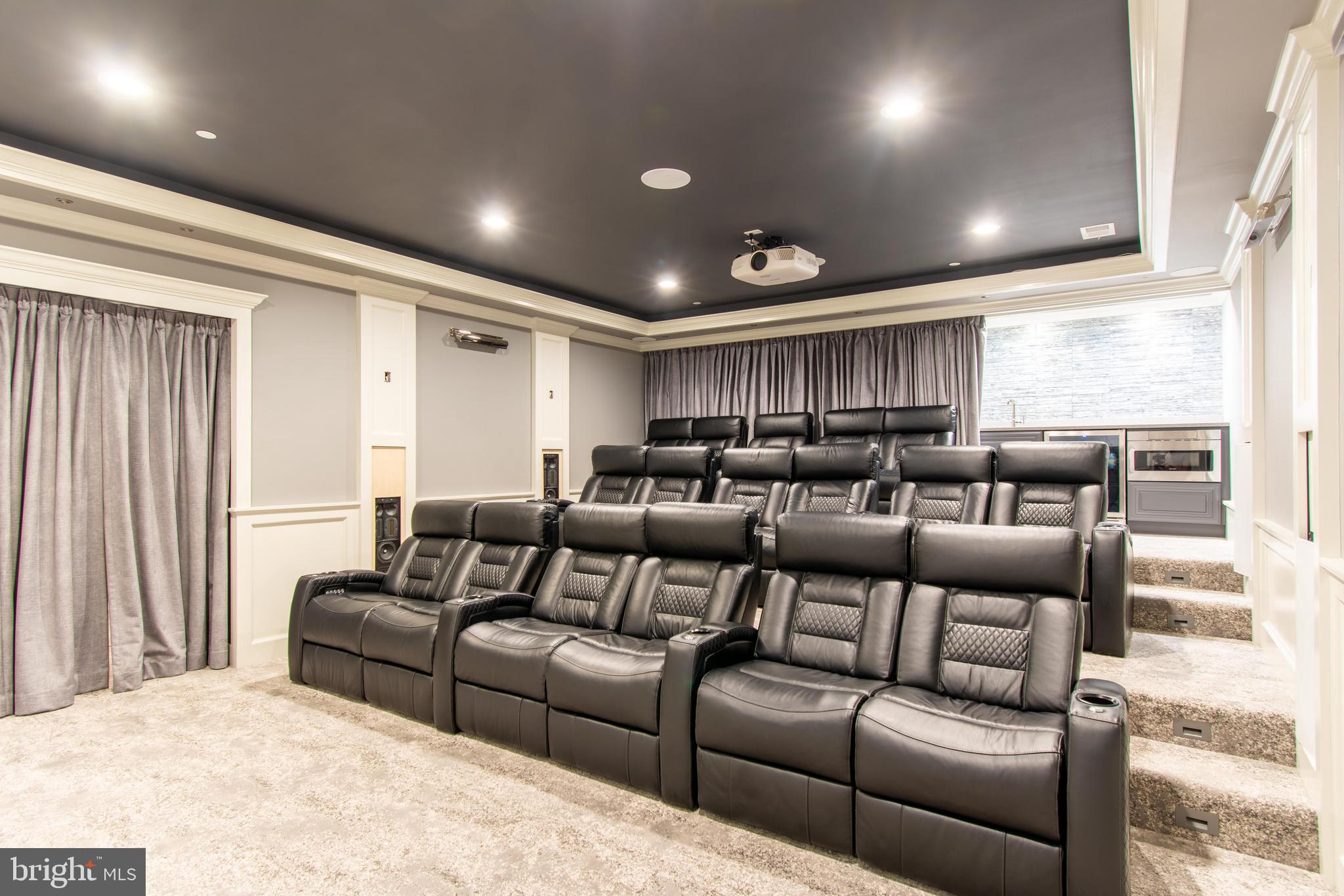 9101 Burning Tree Road Bethesda, MD 20817 - Photo 26 of 39