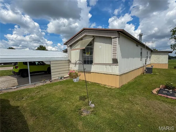 $40,000 | 22574 Lake Westside Lane, Jerseyville, IL 62052