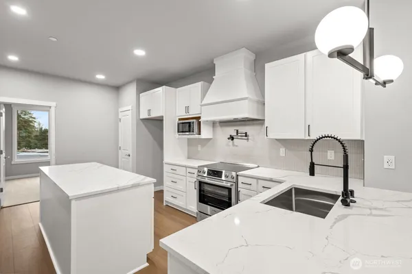 $669,990 | 16823 Alder Way, Unit K3, Lynnwood, WA 98037
