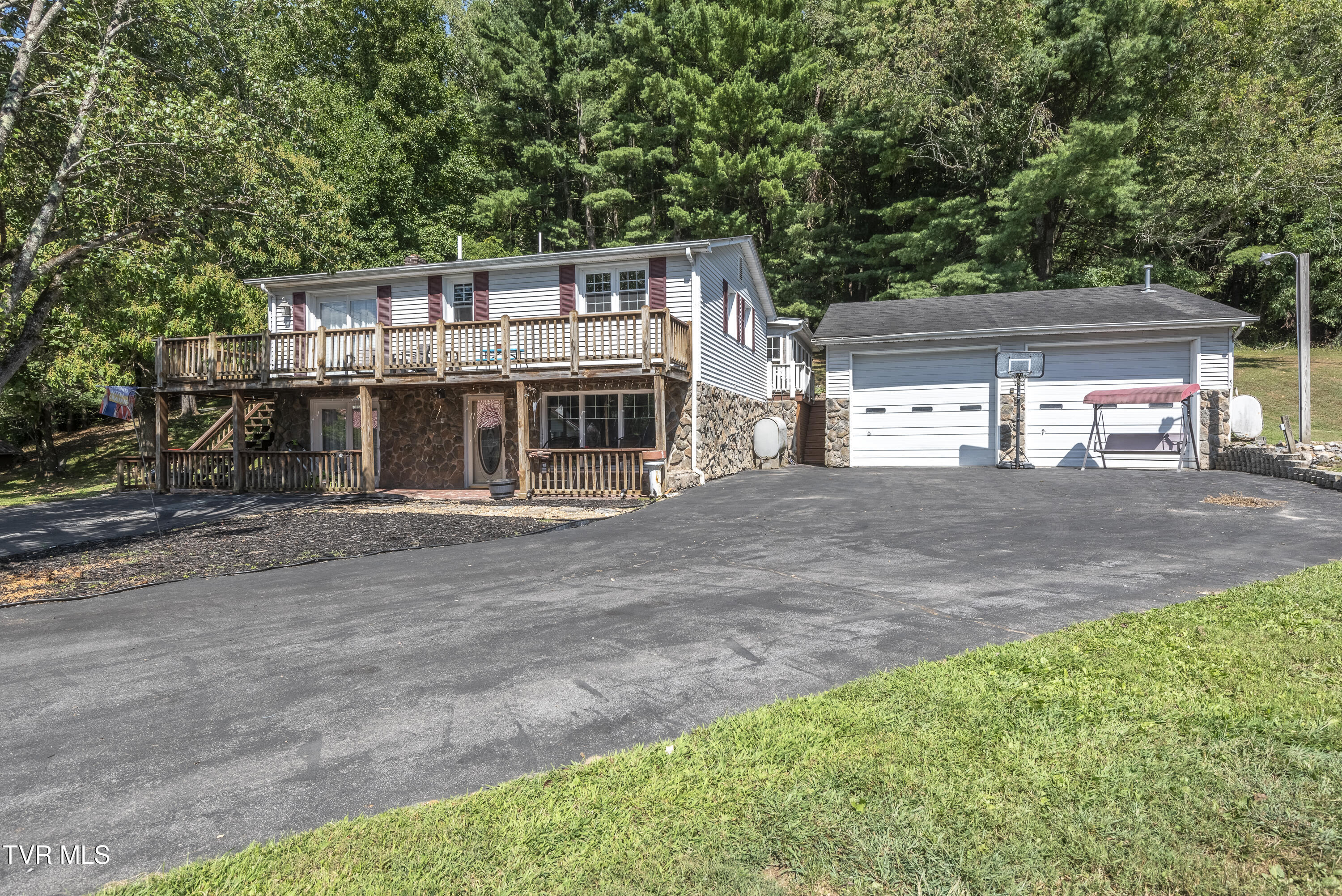 1055 St Clairs Creek Road Chilhowie, VA 24319 - Photo 1 of 31 1055-ST-Claires-Creek-Chilhowie-VA Highl