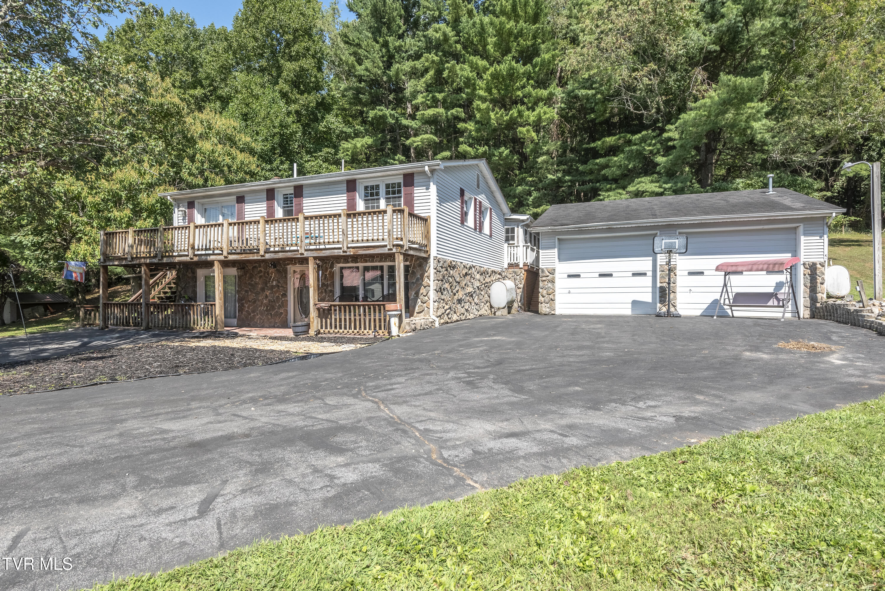 1055 St Clairs Creek Road Chilhowie, VA 24319 - Photo 9 of 31 1055-ST-Claires-Creek-Chilhowie-VA Highl