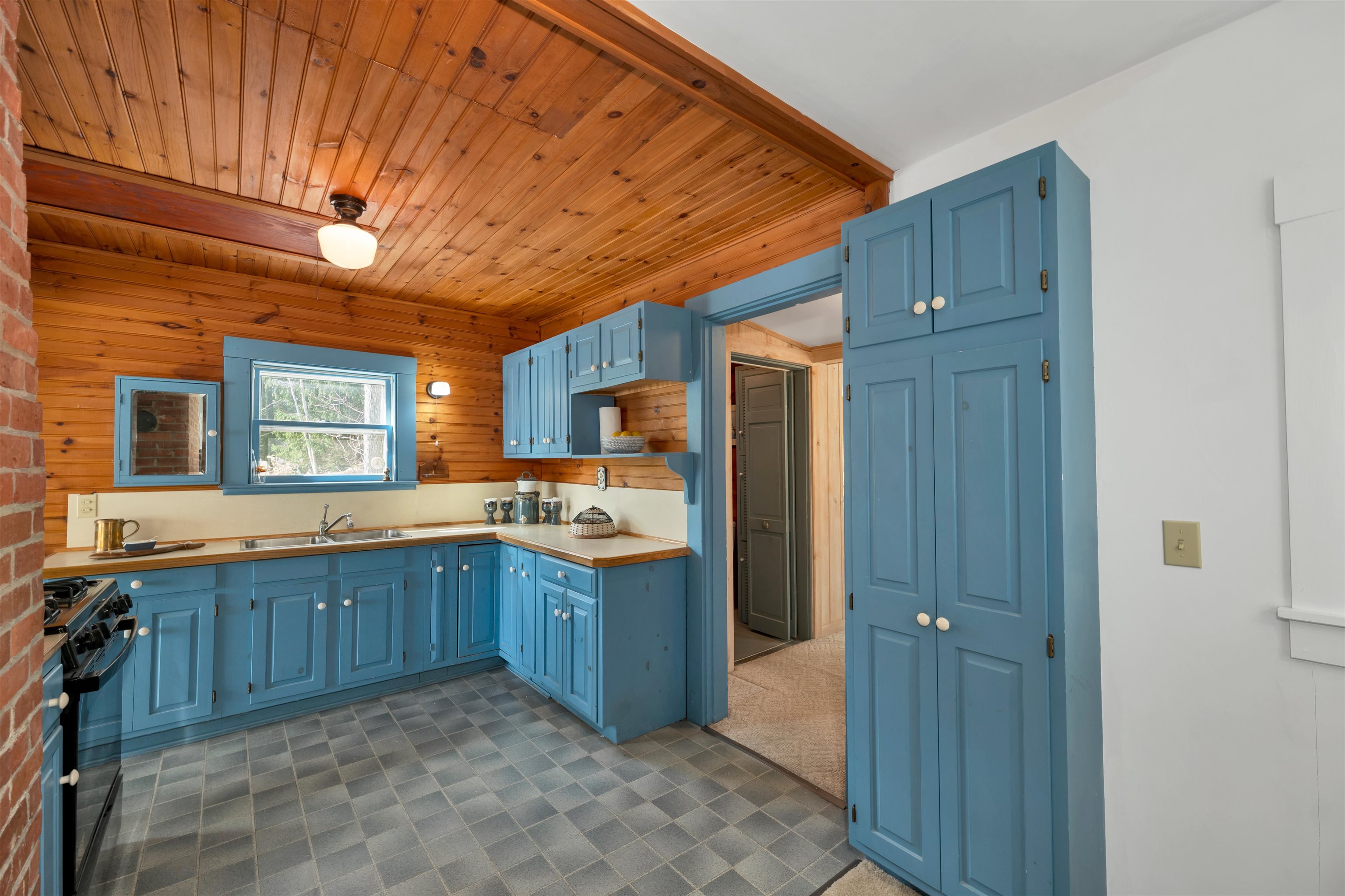20 Boat Cove Road Alton, NH 03810 - Photo 16 of 60