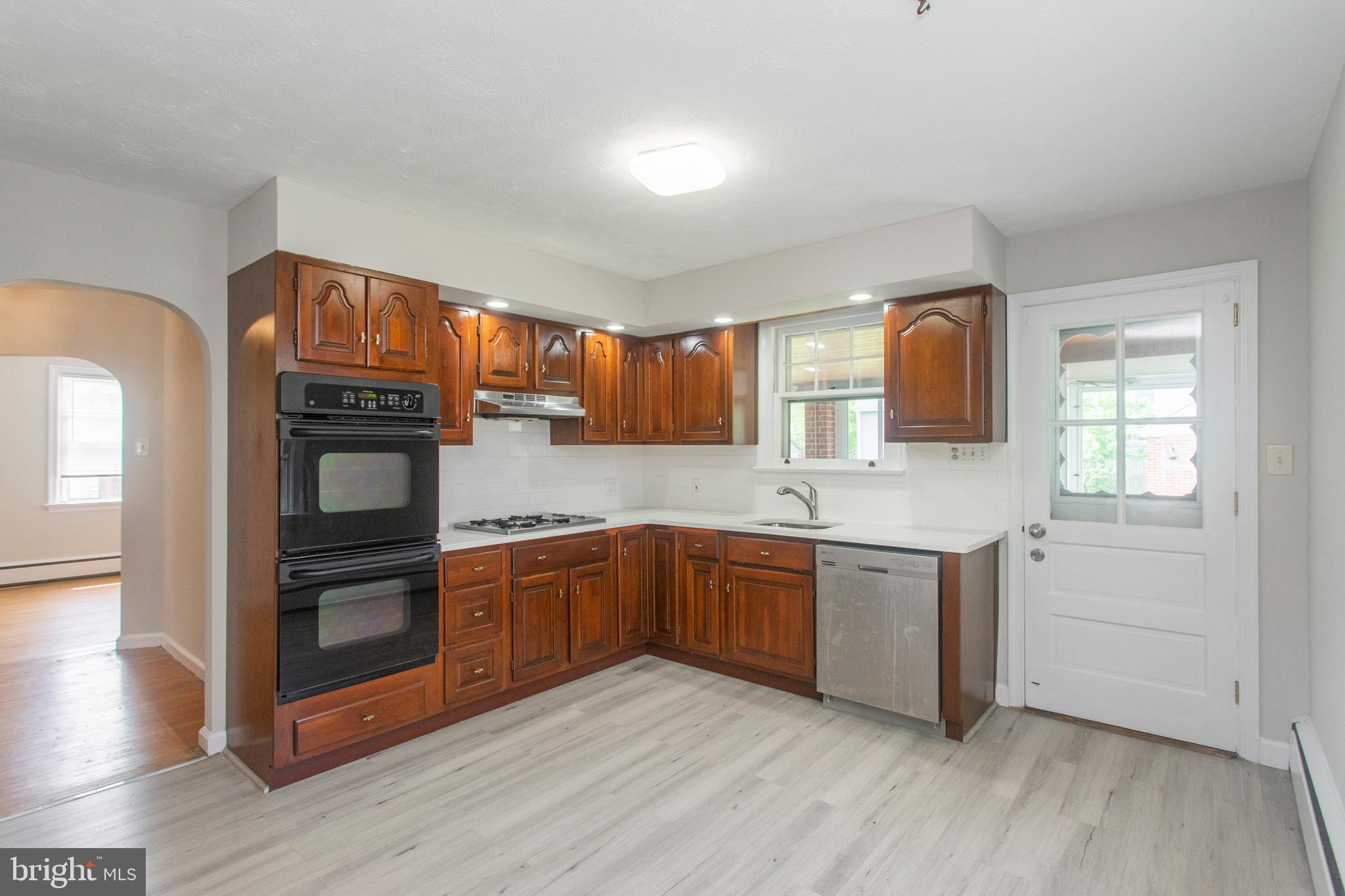 375 Shaw Road Ridley Park, PA 19078 - Photo 9 of 40