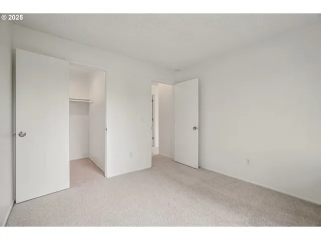 $234,900 | 421 Northeast 105th Street, Vancouver, WA 98685