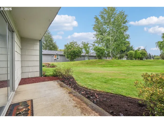 $234,900 | 421 Northeast 105th Street, Vancouver, WA 98685