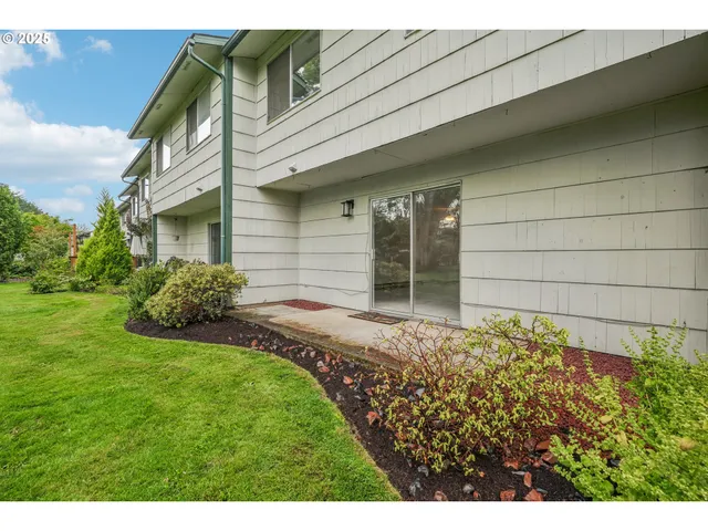 $234,900 | 421 Northeast 105th Street, Vancouver, WA 98685