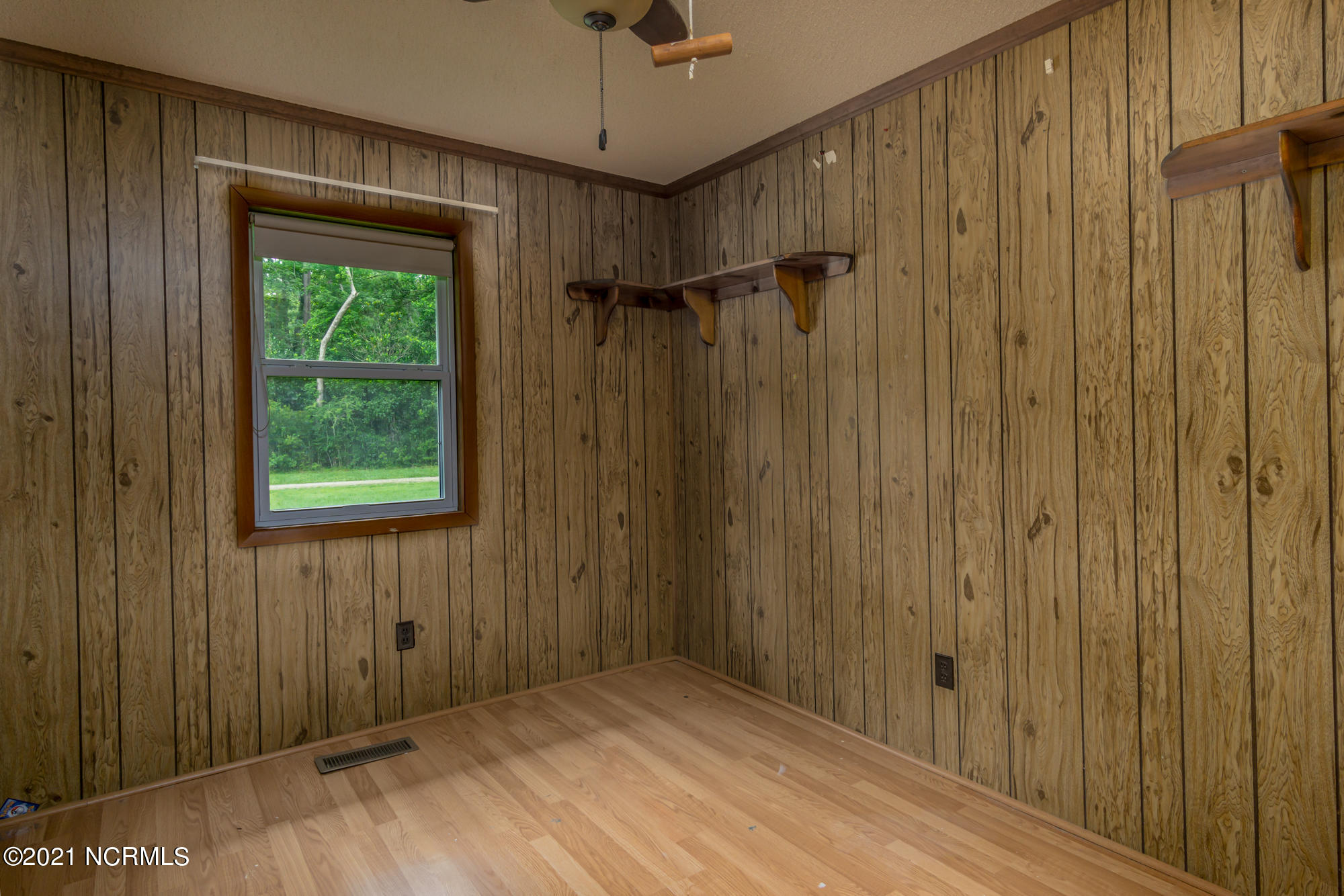 1030 Tebo Road New Bern, NC 28562 - Photo 25 of 89 Second Bedroom