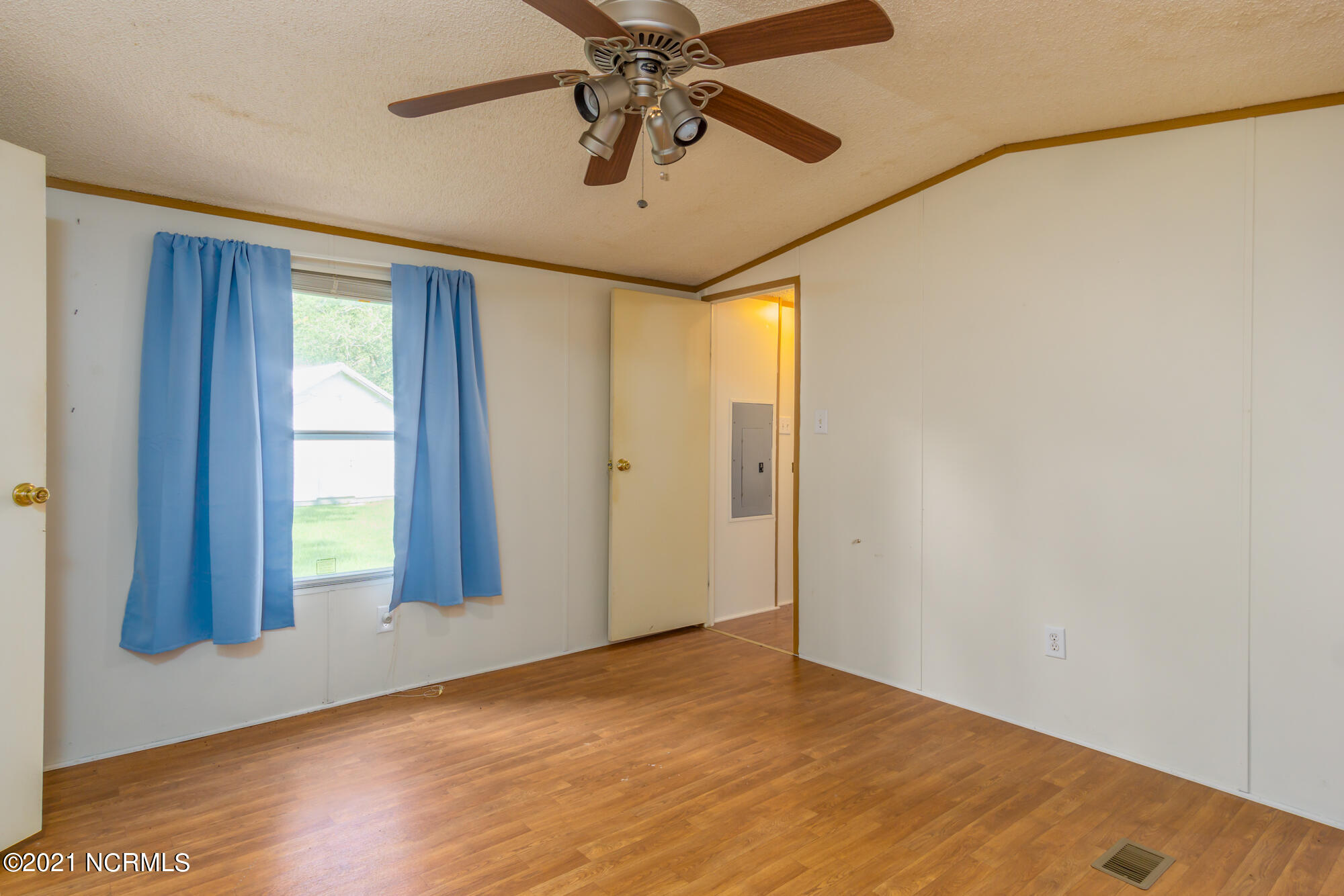 1030 Tebo Road New Bern, NC 28562 - Photo 69 of 89 Modular Dining