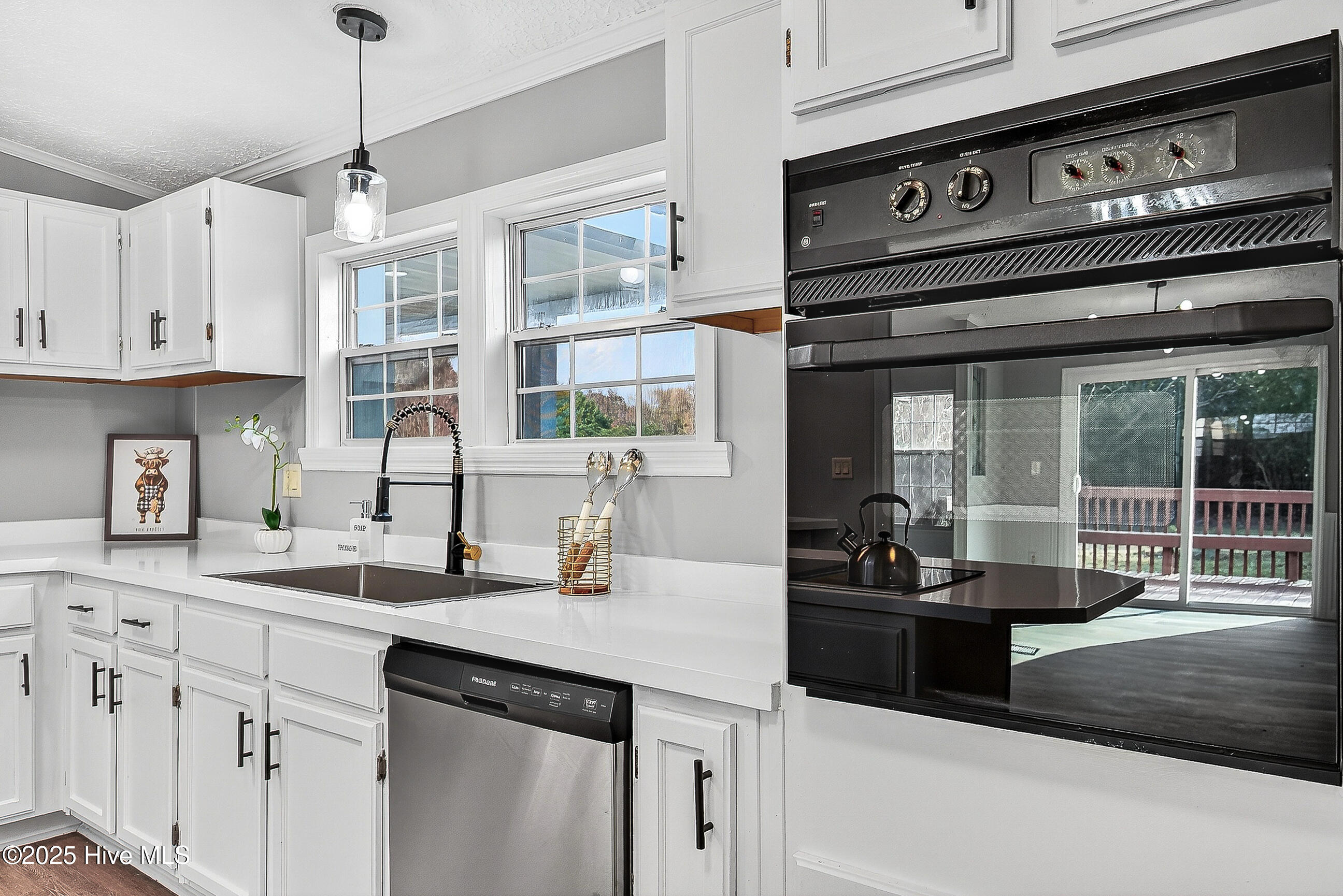 1500 Kader Merritt Road Rose Hill, NC 28458 - Photo 13 of 43 Kitchen