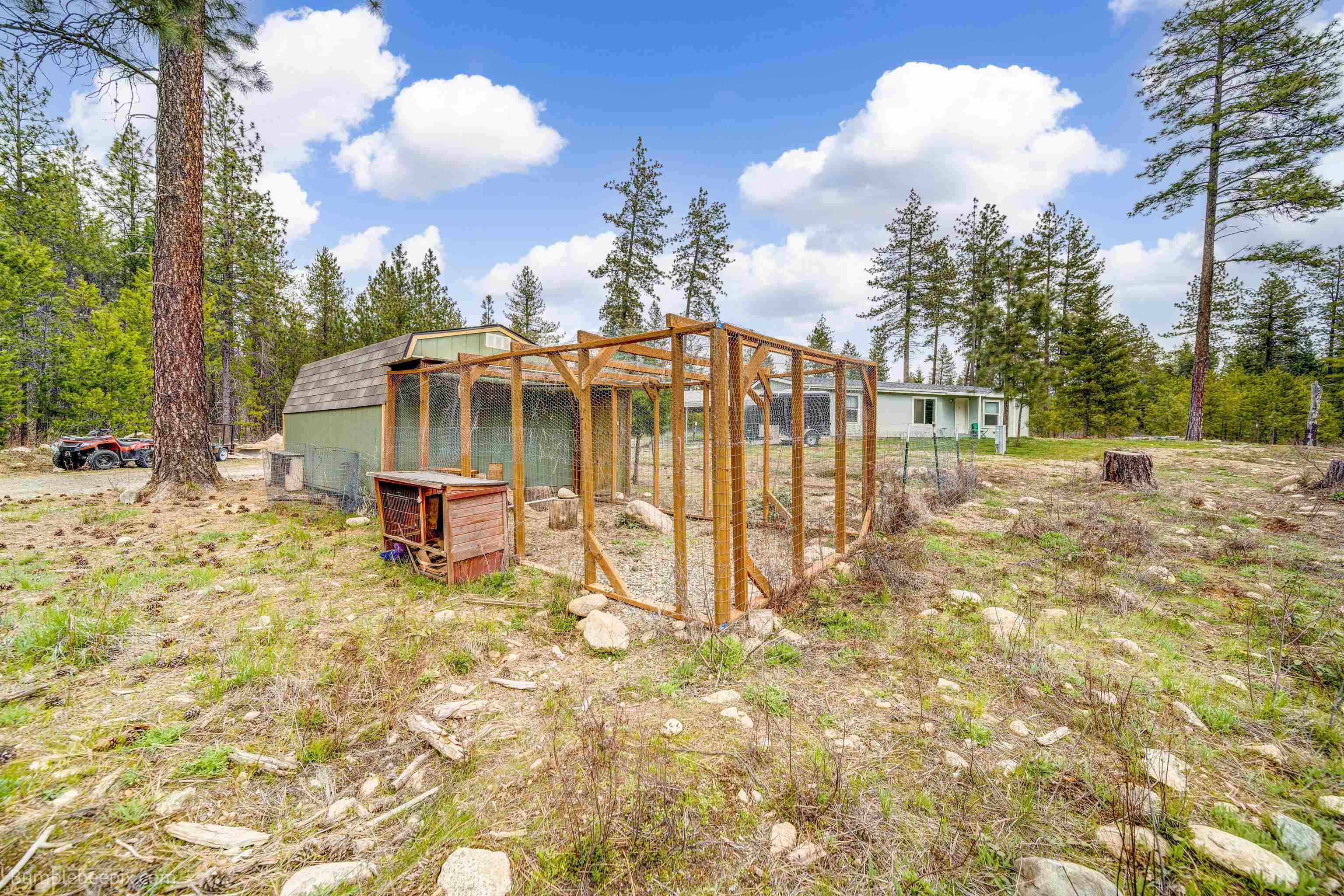8505 East Valley Road Elk, WA 99009 - Photo 26 of 38
