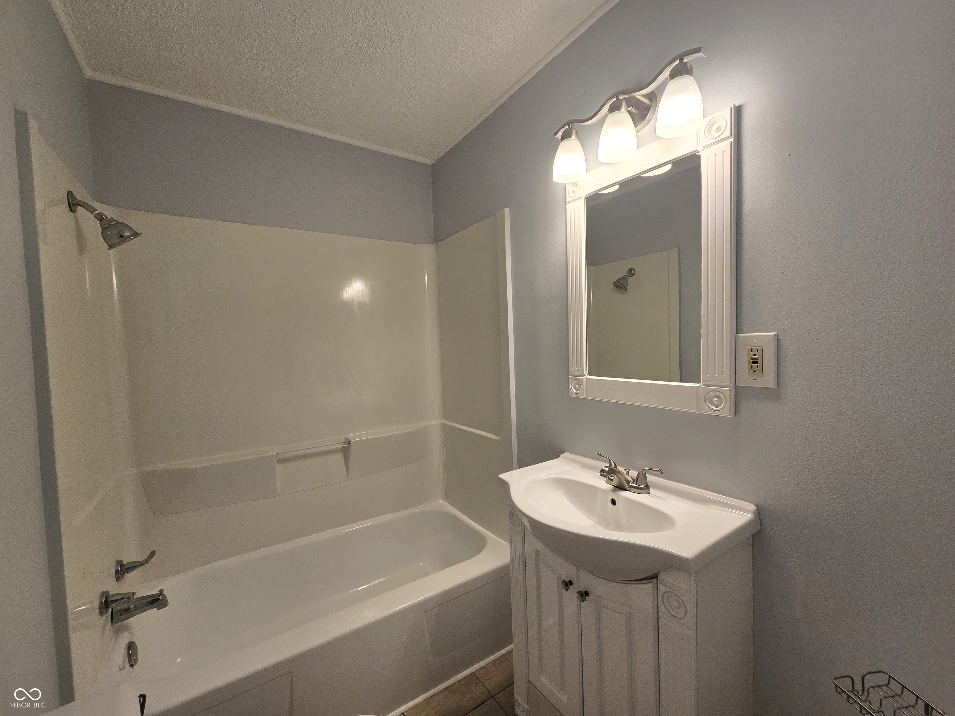 428 Cleveland Street Columbus, IN 47201 - Photo 9 of 12 Gallery Image 9