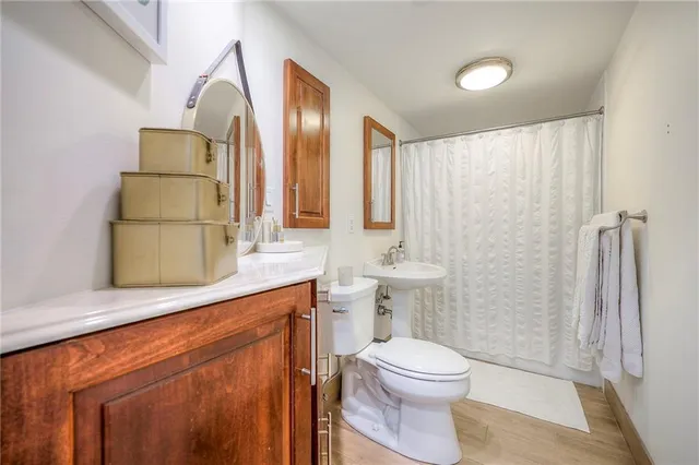 $350,000 | 803 West 48th Street, Unit 404, Kansas City, MO 64112