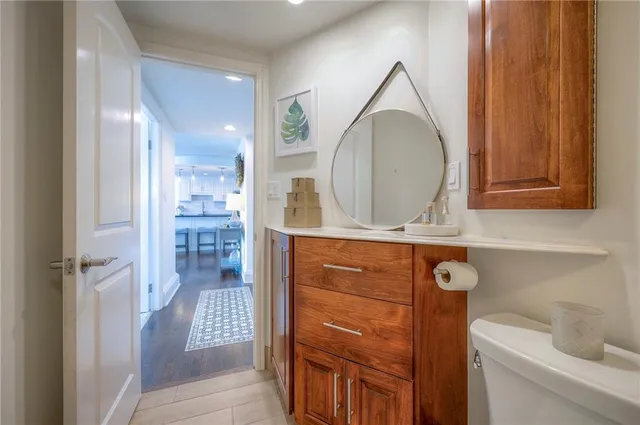 $350,000 | 803 West 48th Street, Unit 404, Kansas City, MO 64112