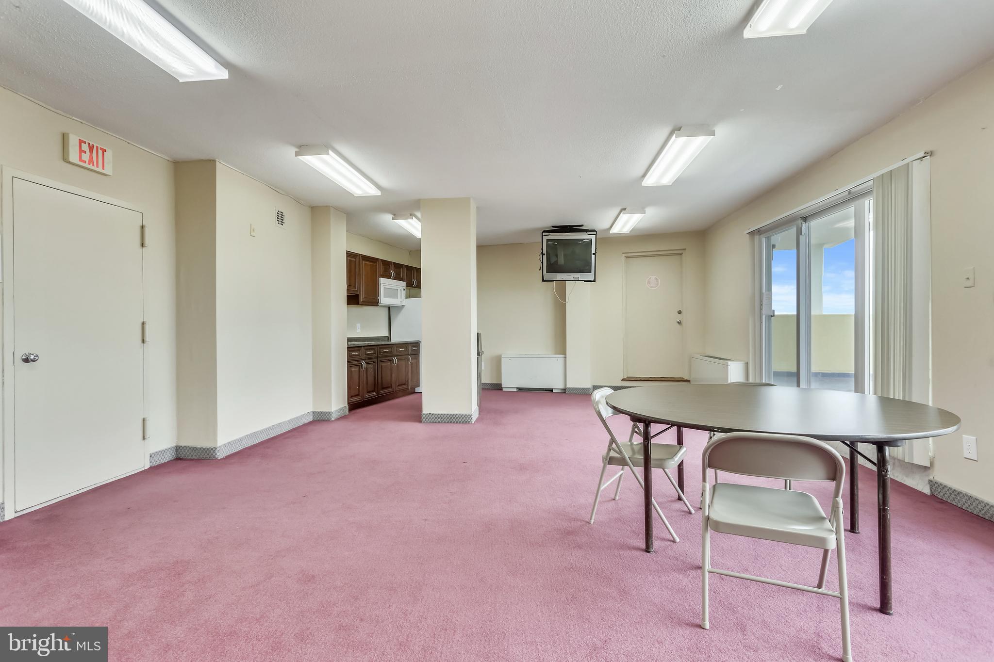 1121 University Silver Spring, Unit 1217B Silver Spring, MD 20902 - Photo 42 of 69