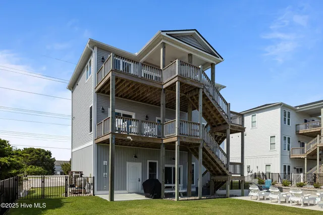 $1,780,000 | 1905 Emerald Drive, Emerald Isle, NC 28594