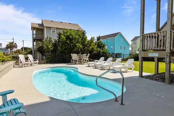 $1,620,000 | 1905 Emerald Drive, Emerald Isle, NC 28594