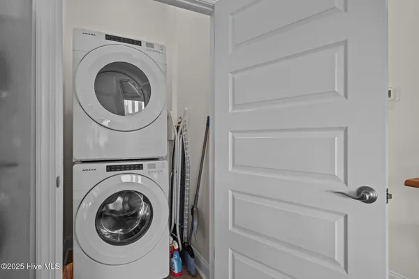 $1,620,000 | 1905 Emerald Drive, Emerald Isle, NC 28594