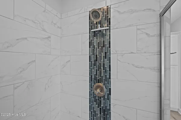 $1,620,000 | 1905 Emerald Drive, Emerald Isle, NC 28594