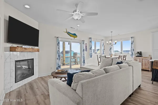 $1,620,000 | 1905 Emerald Drive, Emerald Isle, NC 28594