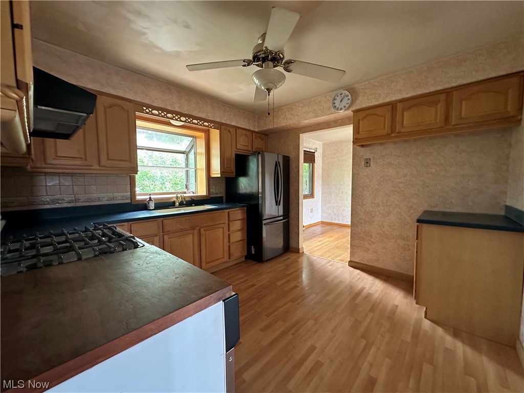 4757 Roadoan Road Cleveland, OH 44144 - Photo 4 of 12 Gallery Image 4