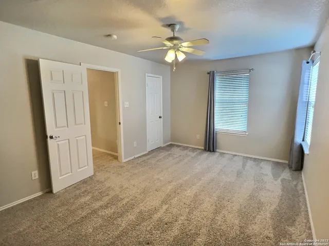 $2,100 | 406 Hampton Cove, Boerne, TX 78006