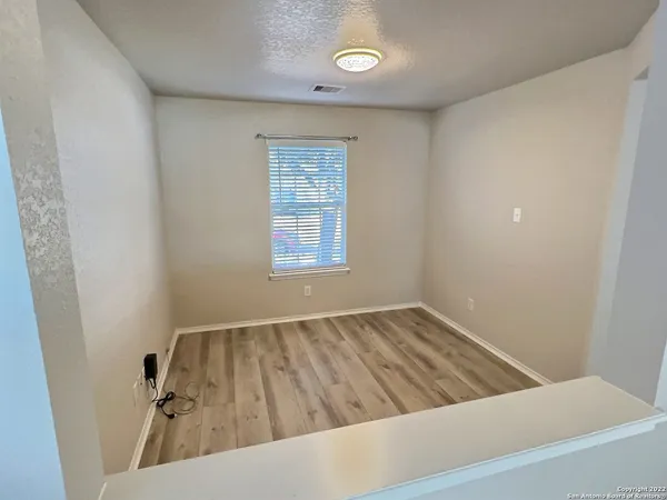 $2,100 | 406 Hampton Cove, Boerne, TX 78006