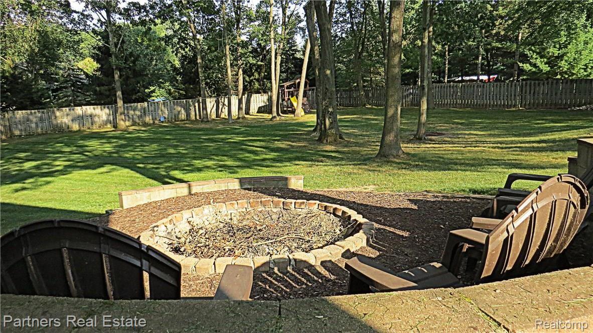 5841 King Road Howell, MI 48843 - Photo 44 of 48 28.JPG