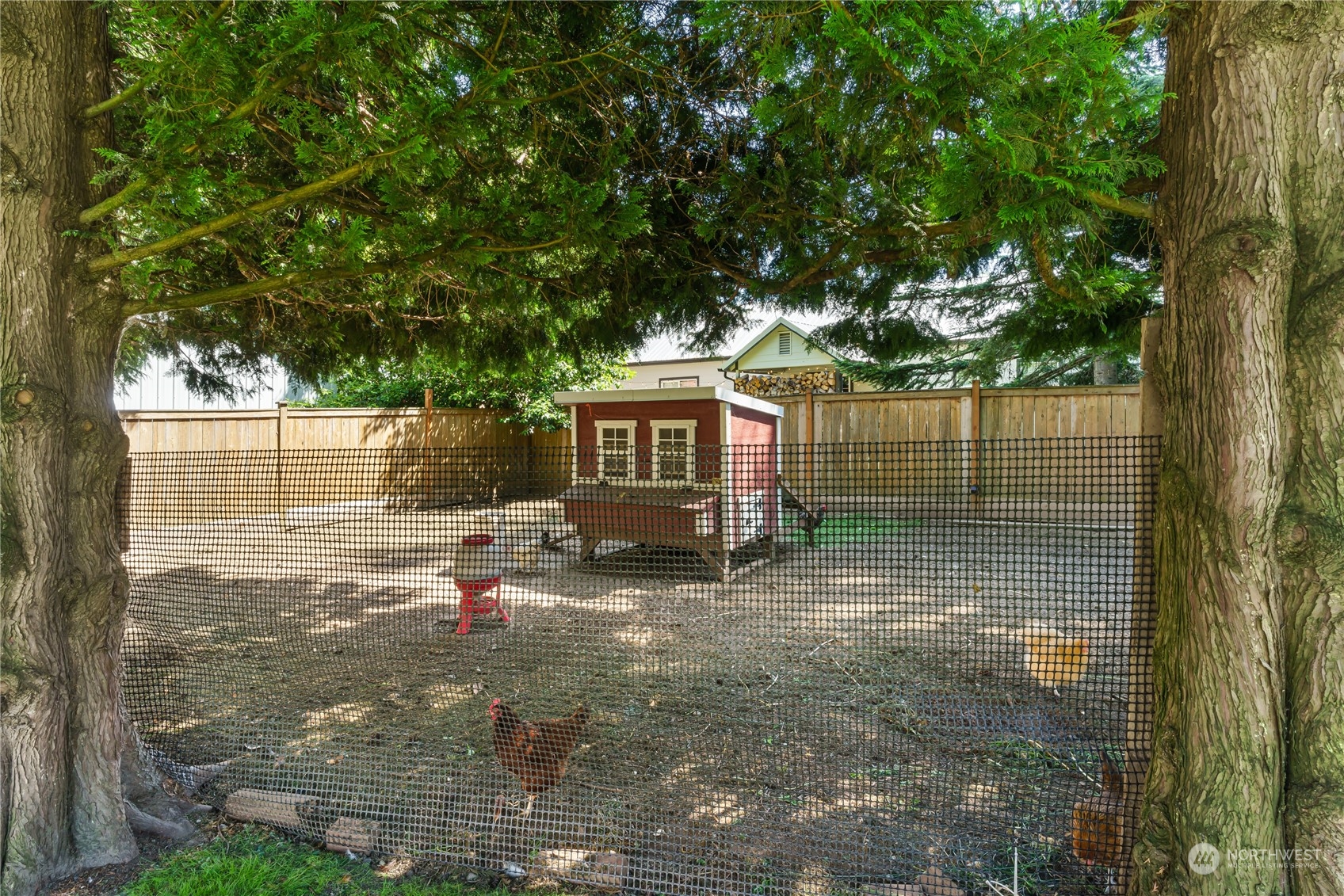 402 West 3rd Street Nooksack, WA 98276 - Photo 8 of 36 a backyard of a house with seating area