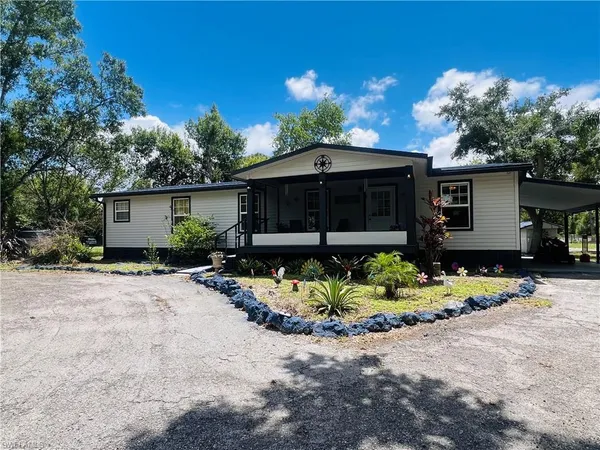 $575,000 | 155 Evans Road, LaBelle, FL 33935