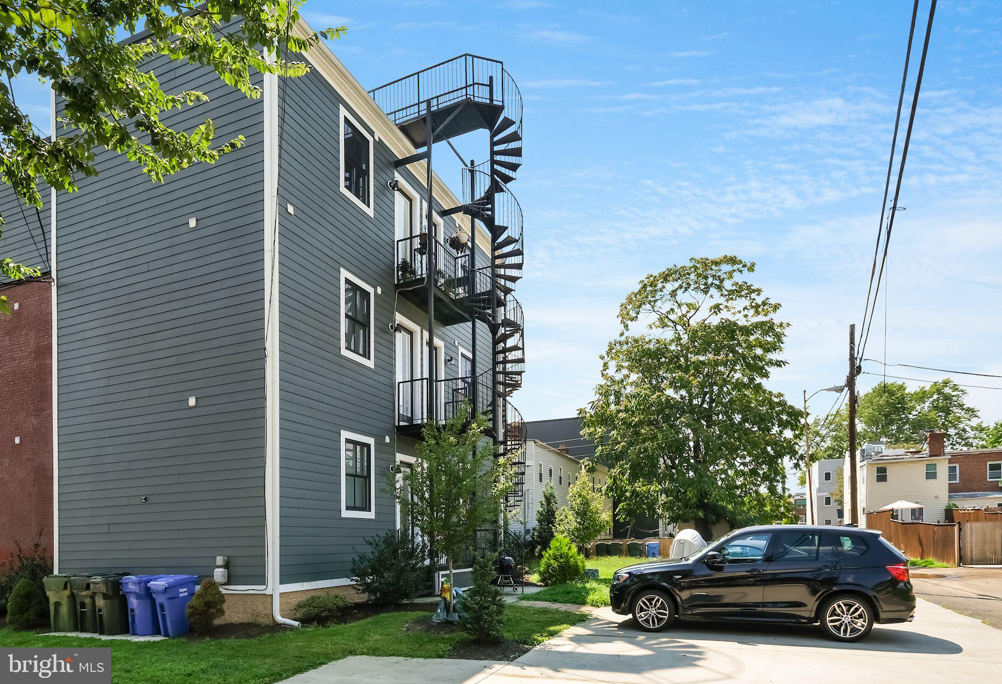 2016 D Street Northeast, Unit 2 Washington, DC 20002 - Photo 22 of 27 Rear and access to rooftop