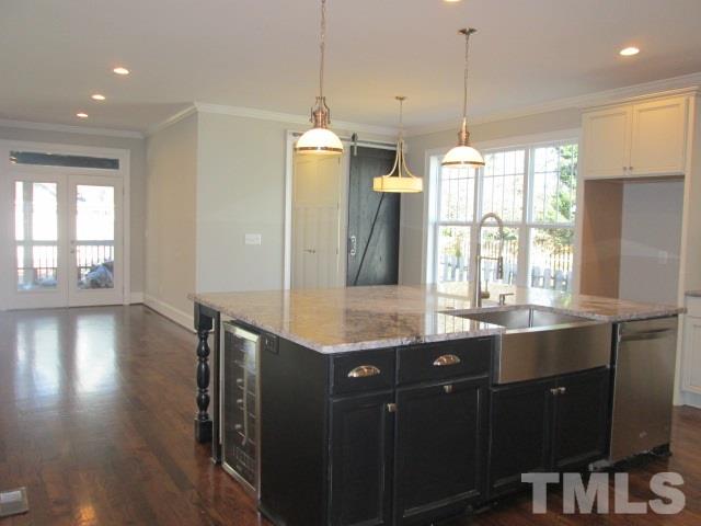 105 Georgetown Road Raleigh, NC 27608 - Photo 4 of 25