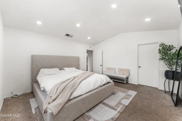 $525,870 | 3300 Ave J-3 West, Lancaster, CA 93536