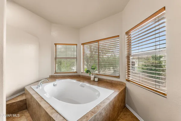 $525,870 | 3300 Ave J-3 West, Lancaster, CA 93536