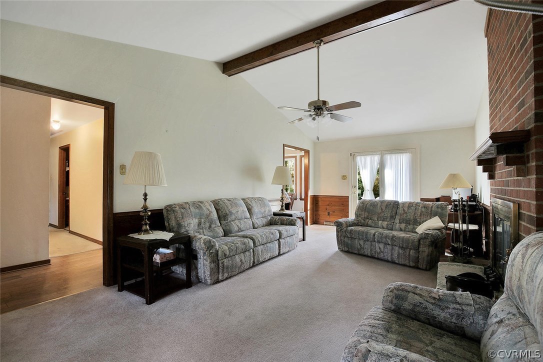 11301 Celtic Road Chesterfield, VA 23838 - Photo 10 of 27 a living room with furniture and a window