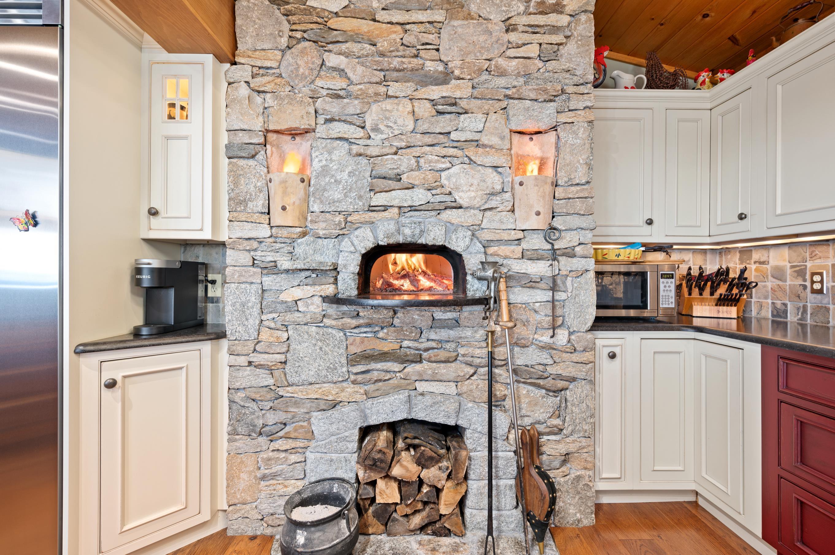 90 Minge Cove Road Alton, NH 03810 - Photo 14 of 34