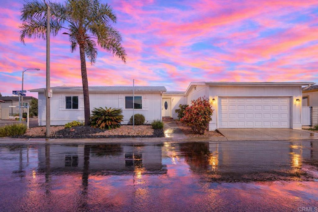 647 Via Costa Rica Vista, CA 92081 - Photo 1 of 45