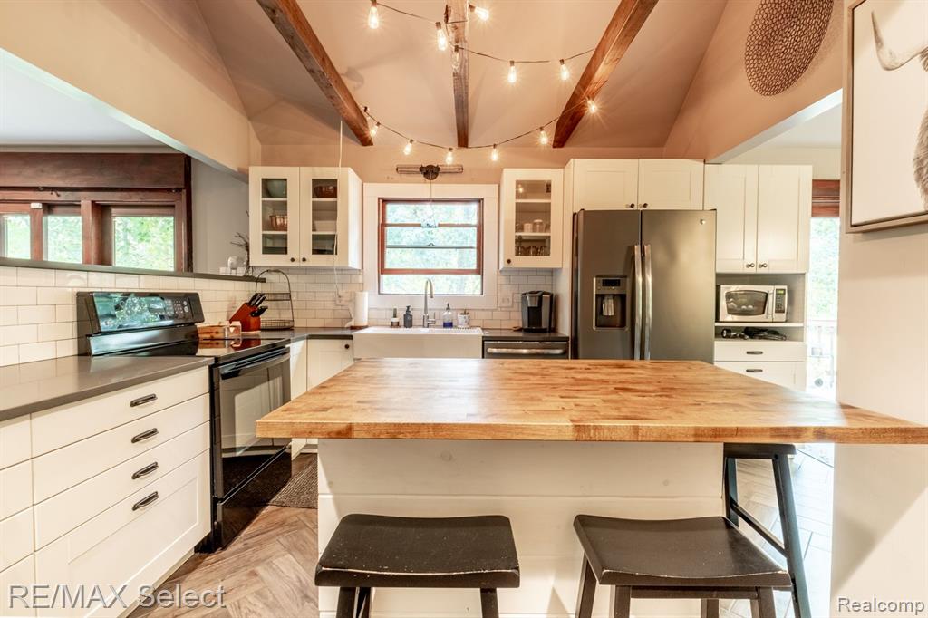 2250 North McKinley Road Flushing, MI 48433 - Photo 8 of 51