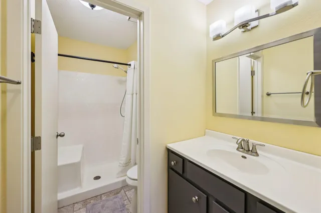 $180,000 | 3425 Golfview Drive, Unit 216, Eagan, MN 55123