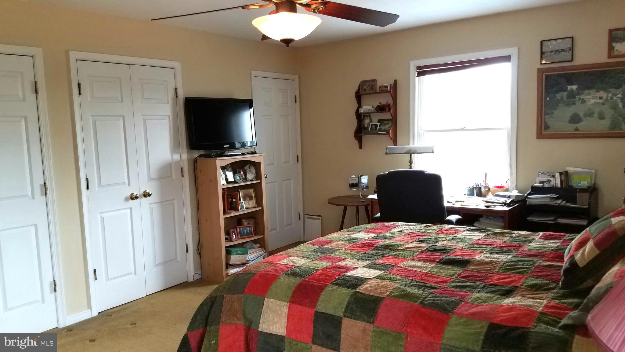 4333 Hoffmanville Road Manchester, MD 21102 - Photo 16 of 30 Bedroom