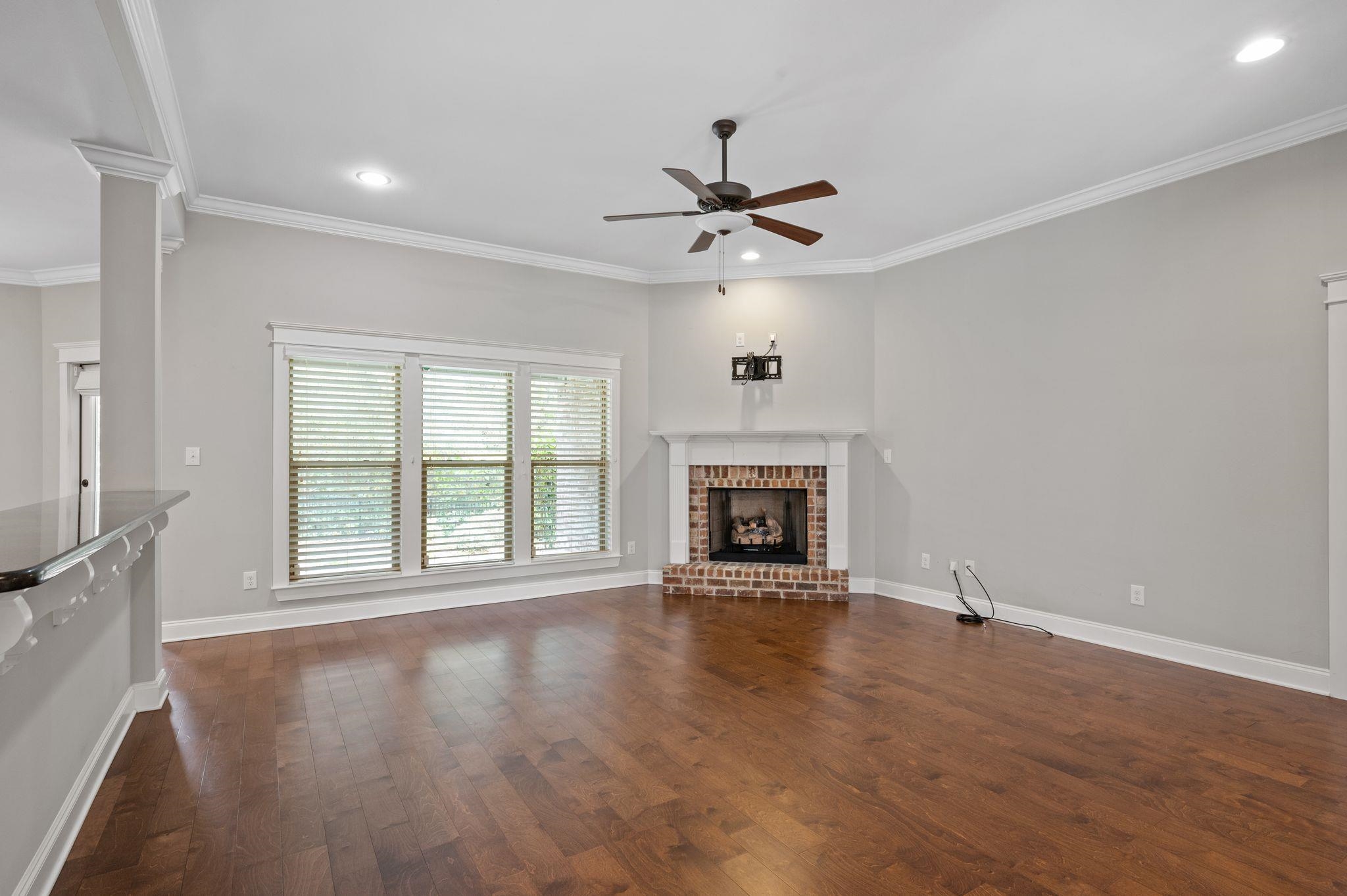 20127 Bunker Loop Fairhope, AL 36532 - Photo 8 of 45
