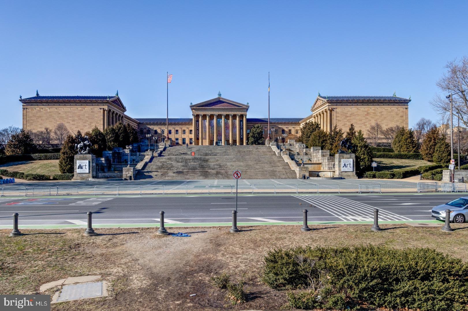 2001 Hamilton Street, Unit 927 Philadelphia, PA 19130 - Photo 25 of 26 a view of a yard in front of a house