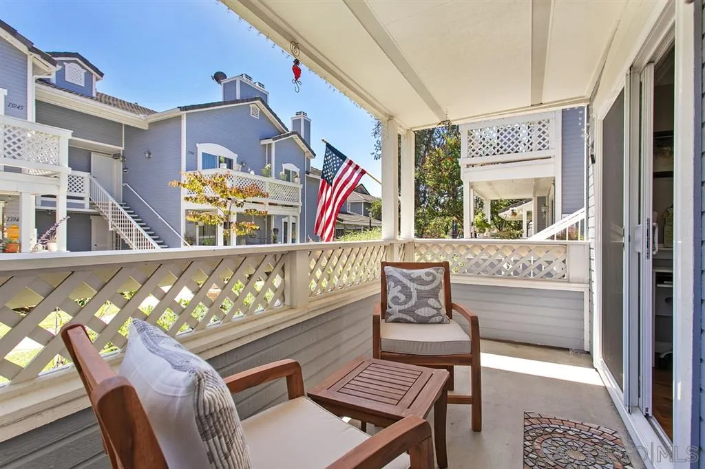 13955 Midland Road Poway, CA 92064 - Photo 22 of 25 a balcony with furniture and rug